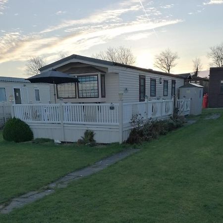 Cornwall Cornwall-Chapmanswell Caravan Holiday Park A30 B&B Bed And Breakfast #41 Launceston Bagian luar foto
