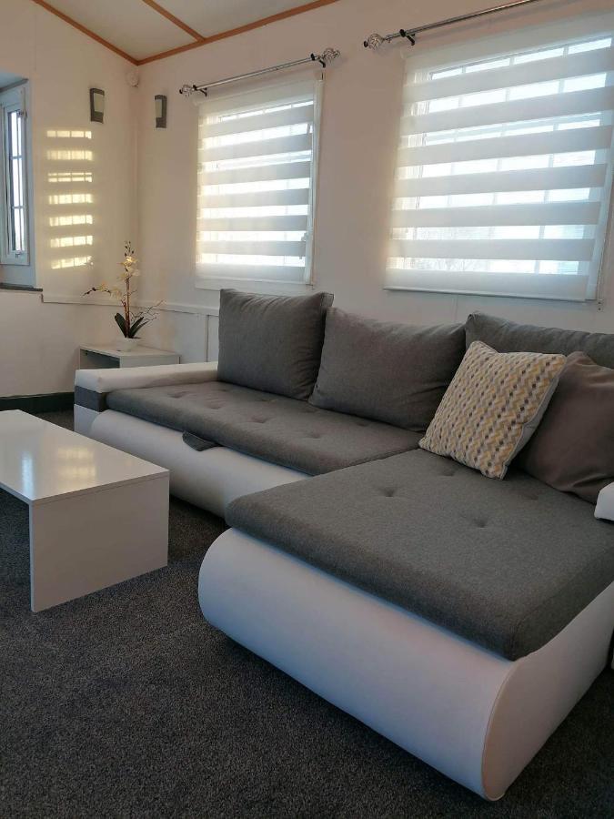 Cornwall Cornwall-Chapmanswell Caravan Holiday Park A30 B&B Bed And Breakfast #41 Launceston Bagian luar foto