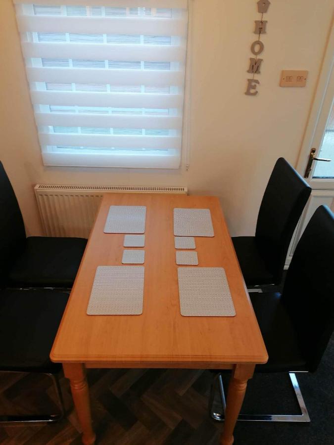 Cornwall Cornwall-Chapmanswell Caravan Holiday Park A30 B&B Bed And Breakfast #41 Launceston Bagian luar foto